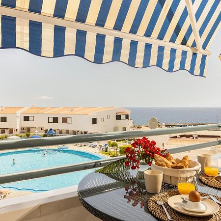 אדחה Fabulous Sea View Apartment מראה חיצוני תמונה
