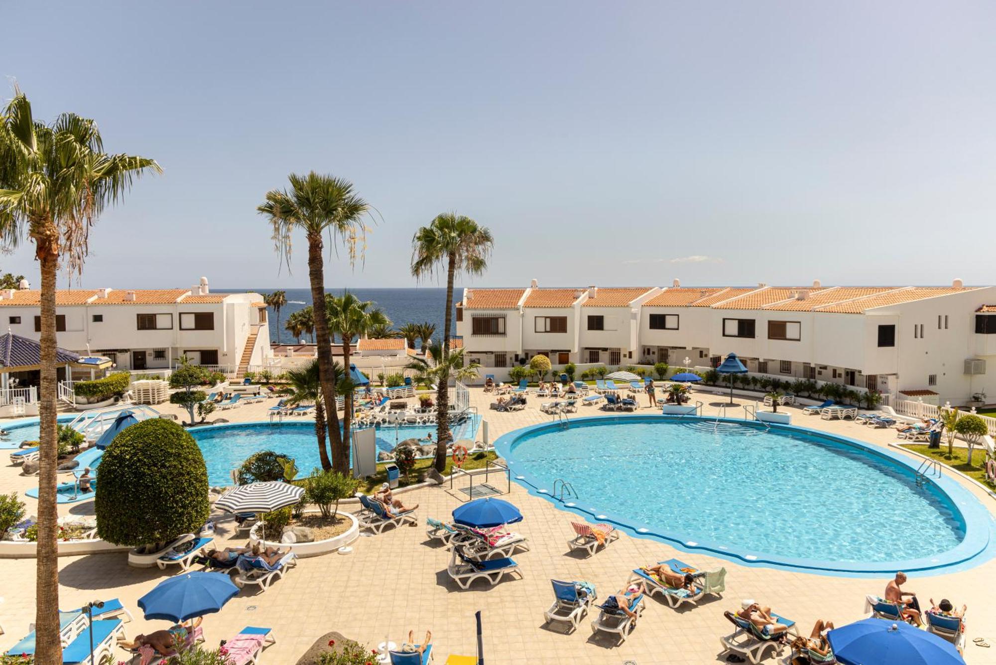 אדחה Fabulous Sea View Apartment מראה חיצוני תמונה
